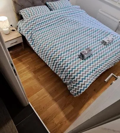 Διαμέρισμα Delta Bl *